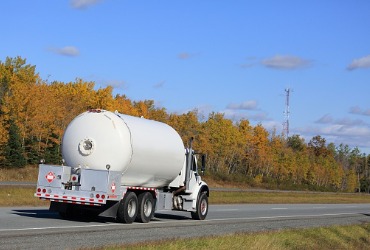 A delivery truck takes a Propane Delivery to Groveland IL